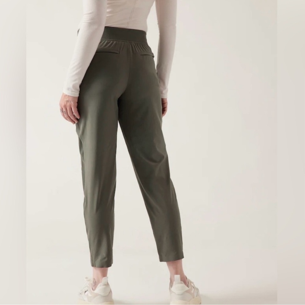 Athleta Brooklyn Ankle Pant in "Mountain Olive" Green Size 14T - Picture 4 of 13
